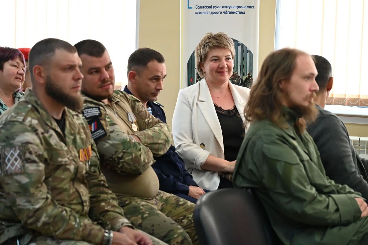 В Молодёжном центре «Патриот» прошёл форум «Серпухов – город Героев» В Молодёжном центре «Патриот» прошёл форум «Серпухов – город Героев»