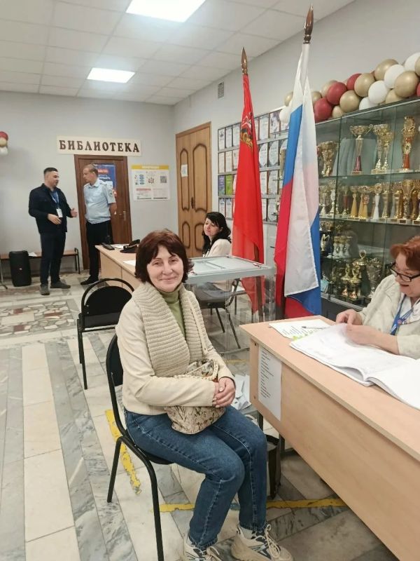 В Домодедово продолжается голосование В Домодедово продолжается голосование