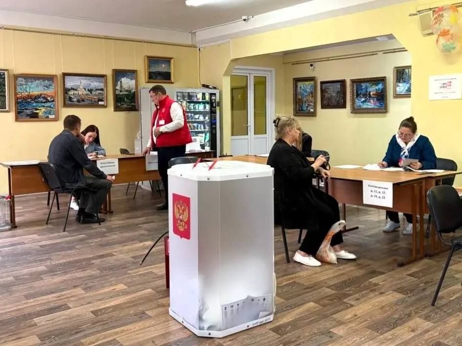 Выбираем будущее страны: жители Мытищ идут на участки Выбираем будущее страны: жители Мытищ идут на участки