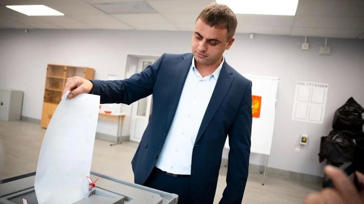 Представители Штаба общественного наблюдения городского округа Люберцы активно голосуют на выборах депутатов Государственной Думы РФ и Московской областной Думы Представители Штаба общественного наблюдения городского округа Люберцы активно голосуют на выборах депутатов Государственной Думы РФ и Московской областной Думы