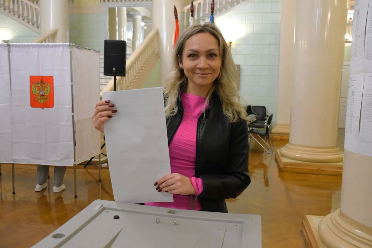 До окончания голосования сегодня осталось 2 часа До окончания голосования сегодня осталось 2 часа