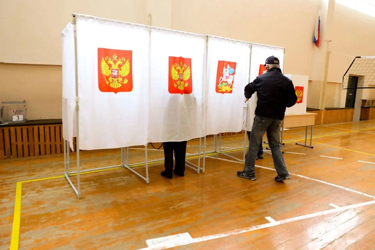 Подходит к концу первый день голосования на выборах депутатов Госдумы и Мособлдумы Подходит к концу первый день голосования на выборах депутатов Госдумы и Мособлдумы
