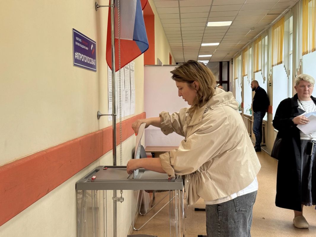 На избирательном участке №2769 в Сергиевом Посаде проголосовало уже более 30 человек На избирательном участке №2769 в Сергиевом Посаде проголосовало уже более 30 человек