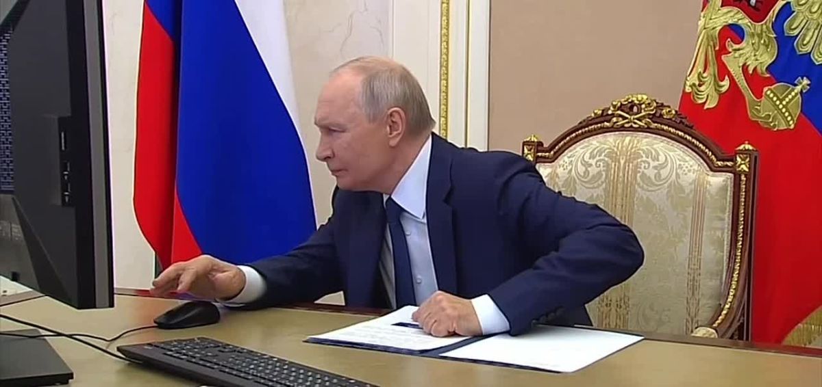 Михаил Собакин: Наш Президент Владимир Владимирович Путин проголосовал досрочно через ДЭГ