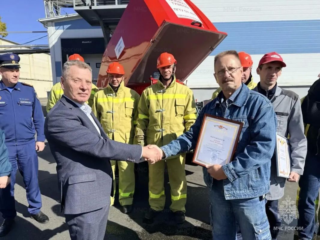 На лыткаринском мясоперерабатывающем заводе появилась собственная пожарная команда На лыткаринском мясоперерабатывающем заводе появилась собственная пожарная команда