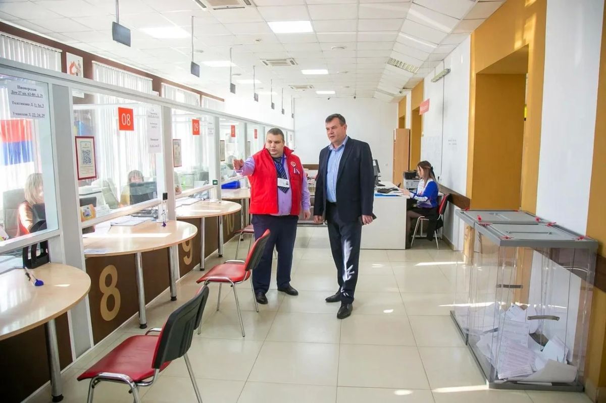 Александр Гречищев: Сегодня ровно в 8:00 открылись 120 постоянных избирательных участков, расположенных на территории Городского округа Коломна Александр Гречищев: Сегодня ровно в 8:00 открылись 120 постоянных избирательных участков, расположенных на территории Городского округа Коломна