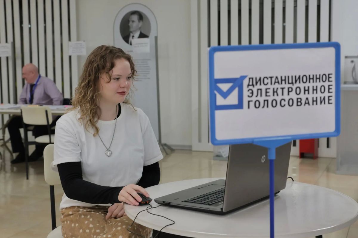 Королёвцы голосует! Вместе мы выбираем будущее нашей великой страны! Королёвцы голосует! Вместе мы выбираем будущее нашей великой страны!