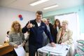 Депутат Госдумы Денис Кравченко вместе с семьей принял участие в выборах