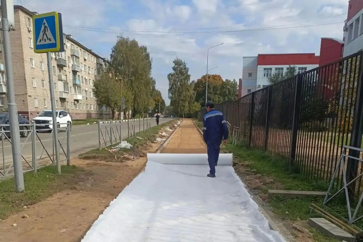 В Богородском округе активно ведутся работы по ремонту и благоустройству пешеходных зон и дорожной инфраструктуры В Богородском округе активно ведутся работы по ремонту и благоустройству пешеходных зон и дорожной инфраструктуры
