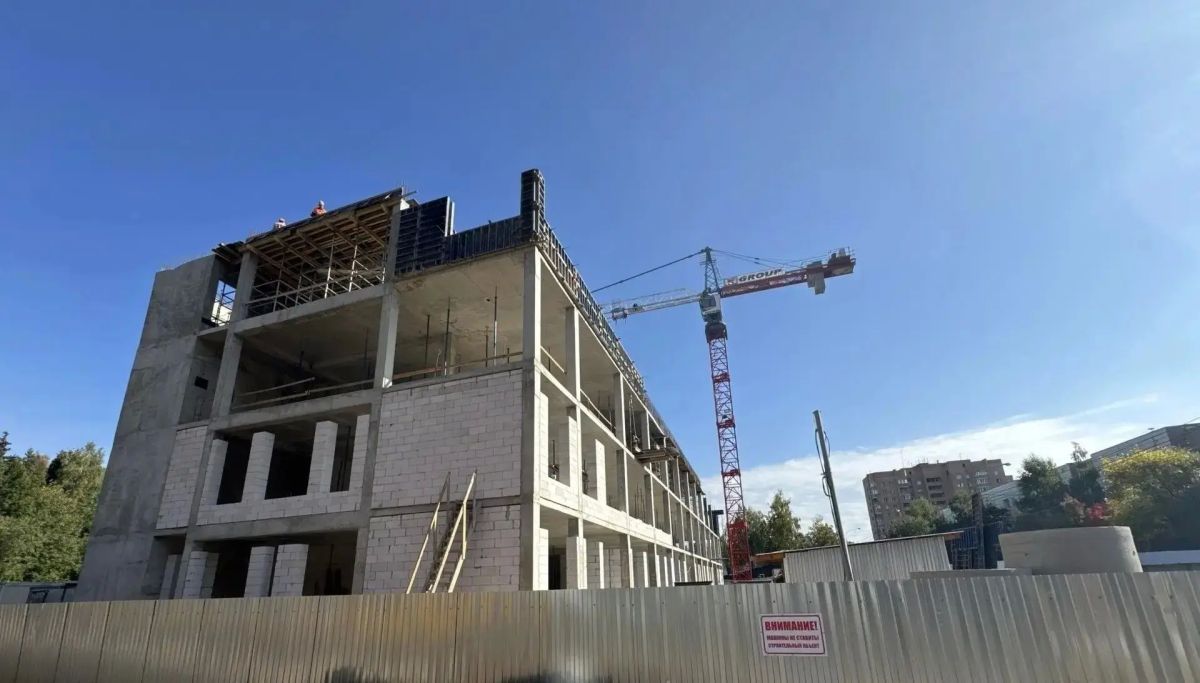 В Звенигороде продолжается строительство детской поликлиники на 220 посещений в смену В Звенигороде продолжается строительство детской поликлиники на 220 посещений в смену
