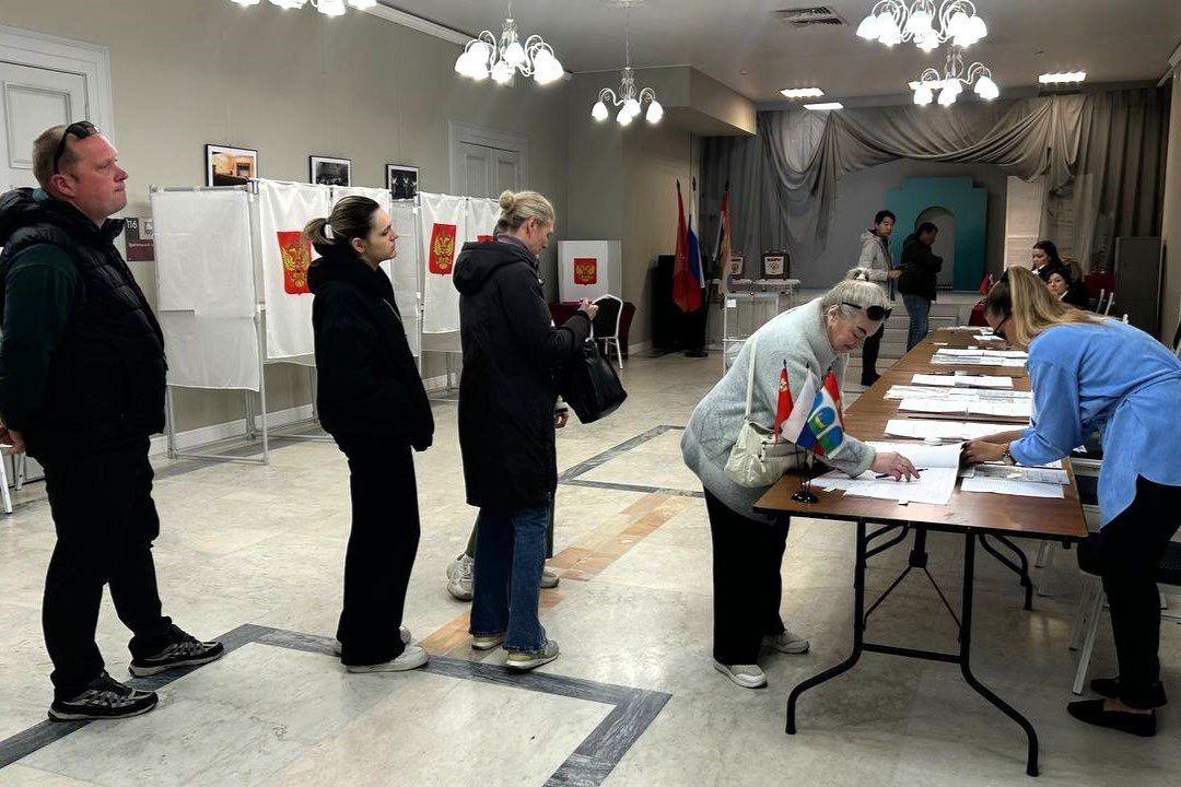 Второй день голосования на выборах депутатов Госдумы и Мособлдумы подходит к завершению Второй день голосования на выборах депутатов Госдумы и Мособлдумы подходит к завершению