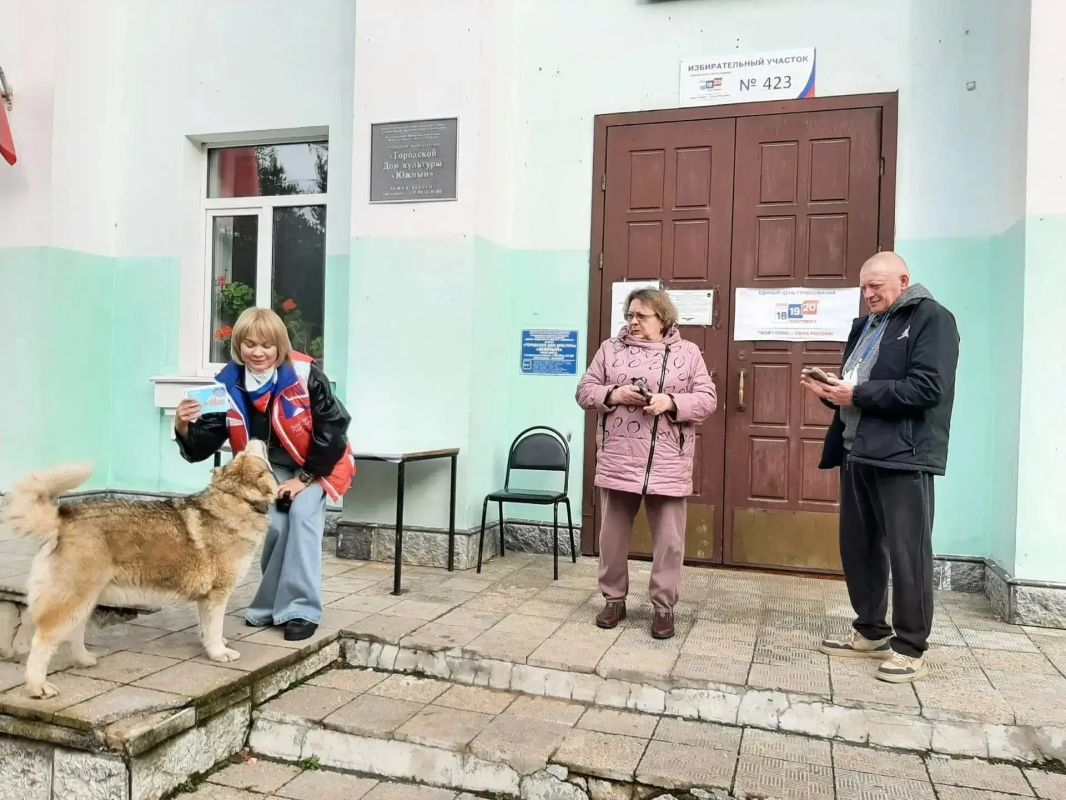 С любимыми питомцами вход разрешен: на избирательных участках рады всем!