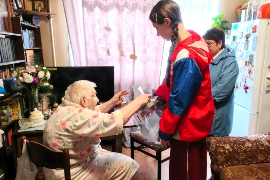 Второй день голосования на выборах депутатов Госдумы и Мособлдумы подходит к завершению Второй день голосования на выборах депутатов Госдумы и Мособлдумы подходит к завершению