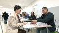 В Пушкинском продолжается голосование! Вчера, в первый день выборов, на участки пришли многие известные жители округа