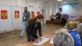 Сегодня утром исполнить свой гражданский долг пришли член Общественной палаты округа Екатерина Неженцева и заместитель председателя Совета депутатов Пушкинского Николай Михайлин