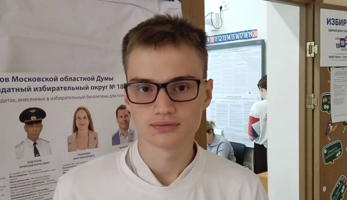 Активисты местного отделения движения «Волонтёры Подмосковья» не только помогают в организации голосования, но и сами сделали свой выбор