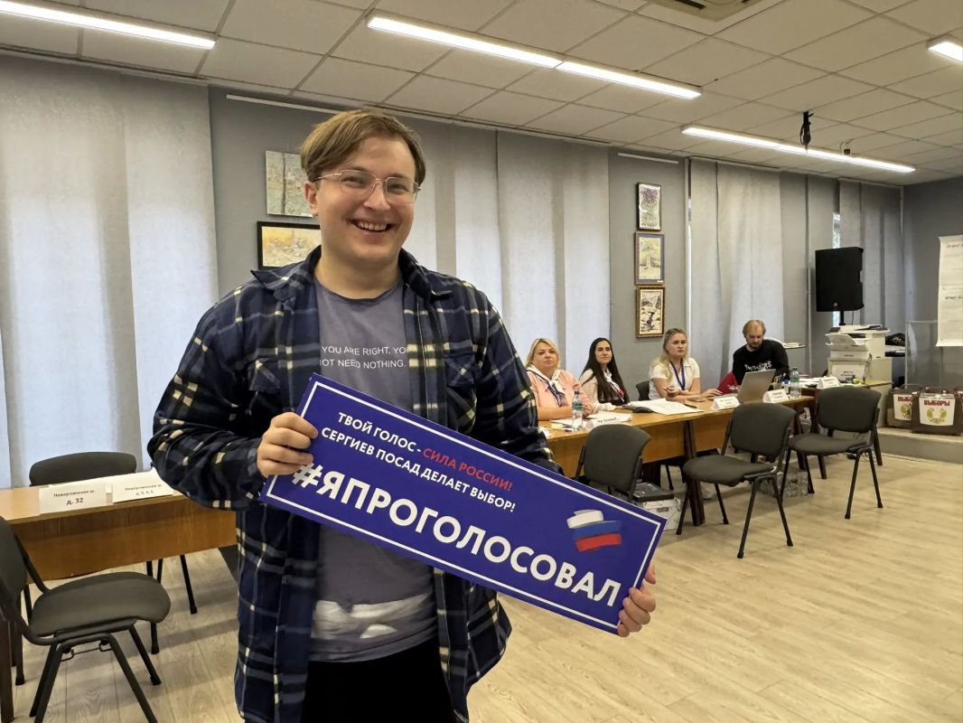 Сегодня посетила избирательные участки, расположенные в библиотеке имени А. С. Горловского в Сергиевом Посаде Сегодня посетила избирательные участки, расположенные в библиотеке имени А. С. Горловского в Сергиевом Посаде