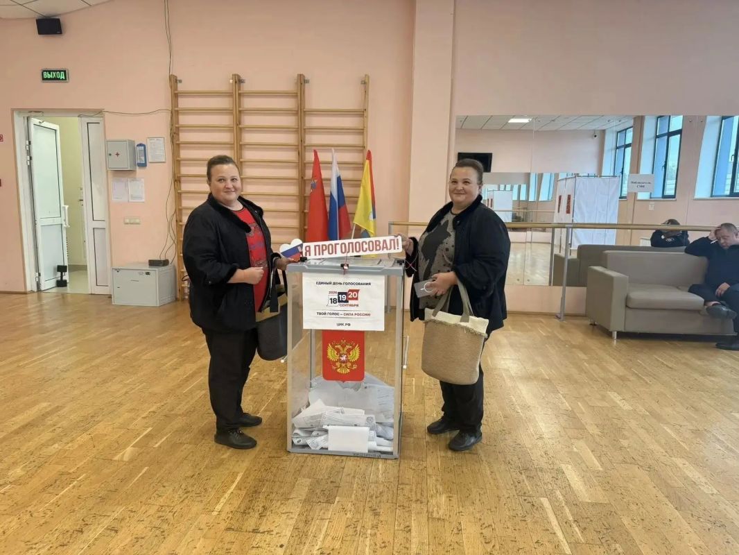 В Домодедово продолжается голосование В Домодедово продолжается голосование
