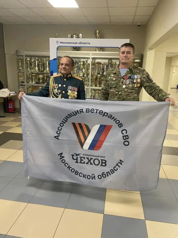 Михаил Собакин: Ветераны специальной военной операции делают выбор за будущее страны Во второй день голосования на наши избирательные участки приходят наши бойцы, участники местного отделения Ассоциации Ветеранов СВО. Для... Михаил Собакин: Ветераны специальной военной операции делают выбор за будущее страны Во второй день голосования на наши избирательные участки приходят наши бойцы, участники местного отделения Ассоциации Ветеранов СВО. Для...