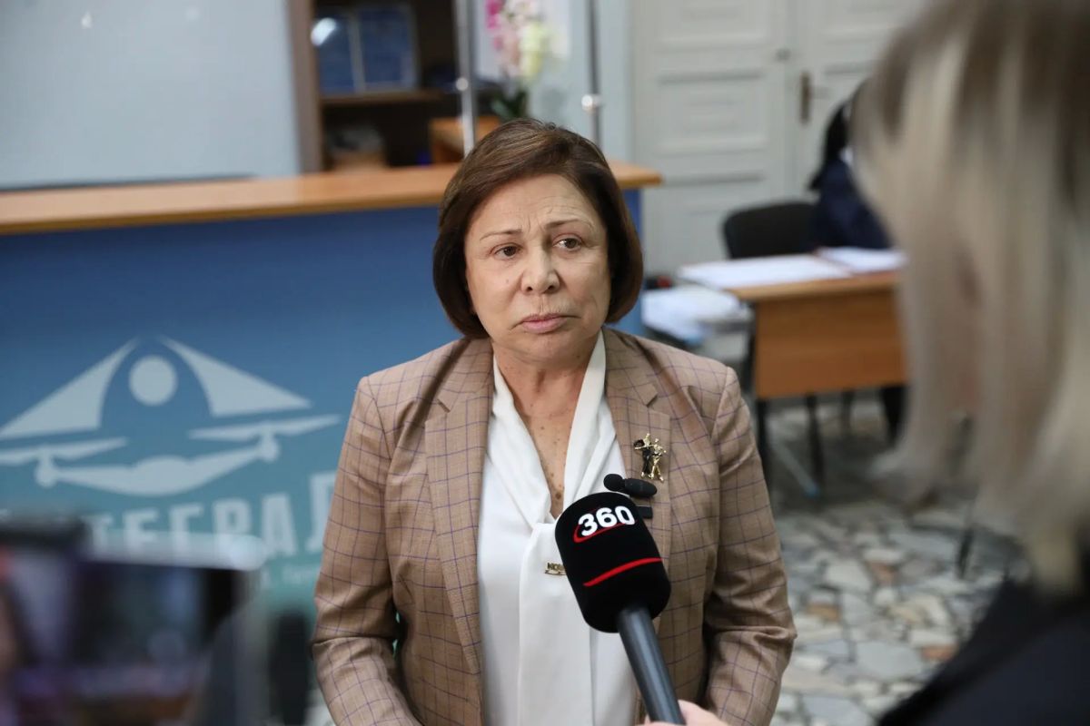 Депутат Госдумы Ирина Роднина проверила избирательные участки в Химках Депутат Госдумы Ирина Роднина проверила избирательные участки в Химках