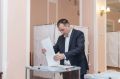 Глава Жуковского Андроник Пак проголосовал на избирательном участке во Дворце культуры