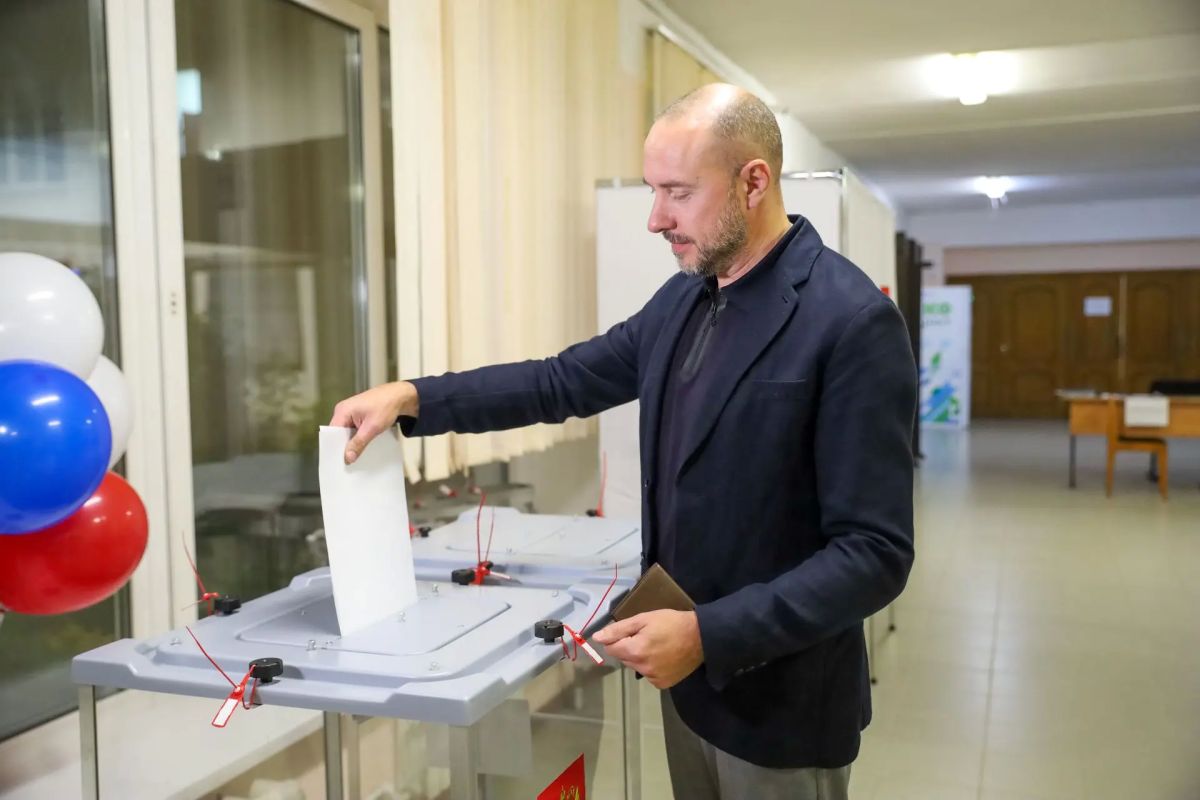 Константин Михальков: Избирательные участки закрылись Константин Михальков: Избирательные участки закрылись