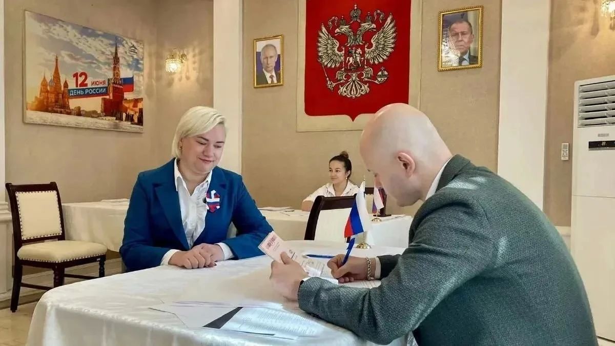 Уроженка Реутова проголосовала на выборах в Госдуму из Таджикистана