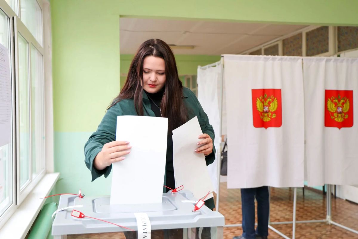 Завершилось трёхдневное голосование на выборах депутатов Государственной Думы Российской Федерации и Московской областной Думы Завершилось трёхдневное голосование на выборах депутатов Государственной Думы Российской Федерации и Московской областной Думы