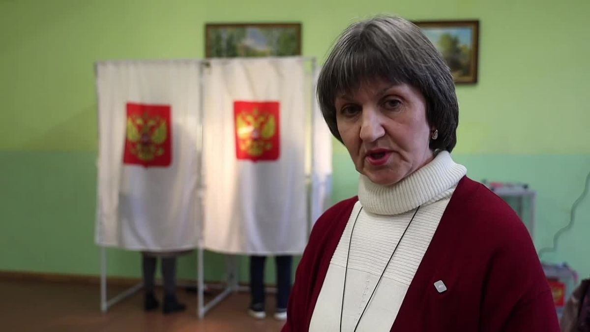 Химчане голосуют. «Голосование — это наше конституционное право и гражданская обязанность», — говорит жительница городского округа Елена