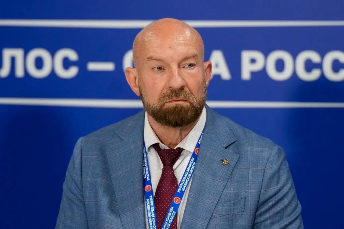 Заместитель председателя Общественной палаты Московской области Сергей Леонов на итоговом брифинге в Центре общественного наблюдения рассказал об организации голосования в местах принудительного содержания