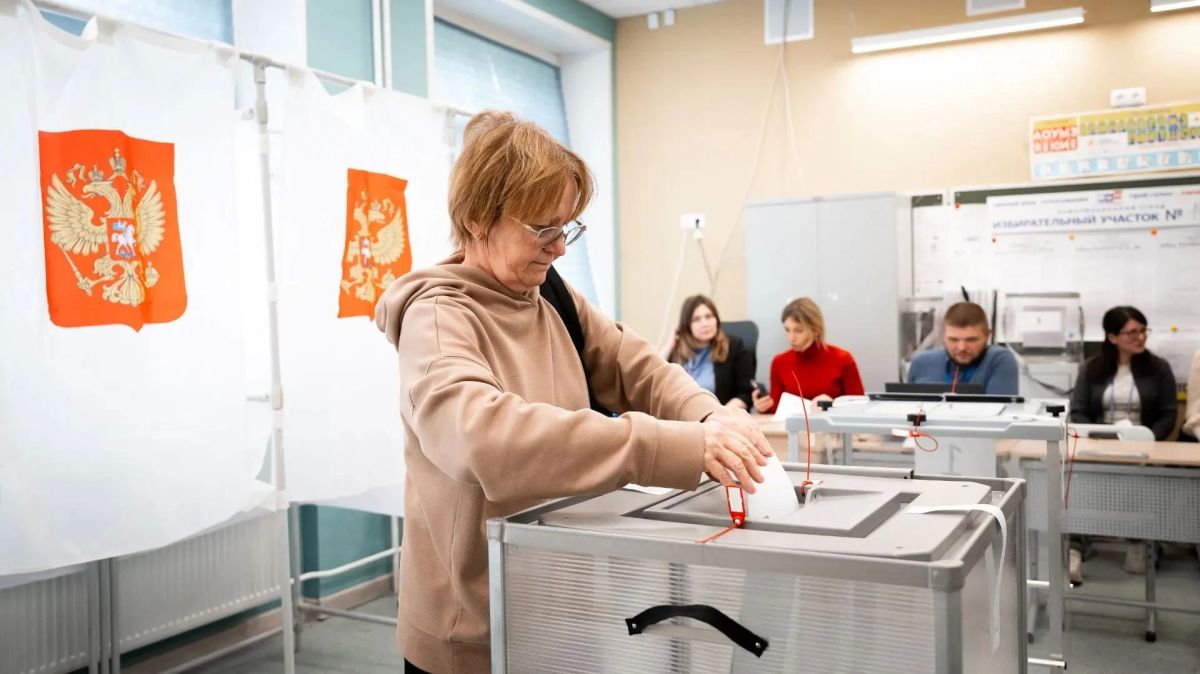 Глава Люберец Владимир Волков поблагодарил жителей, принявших участие в выборах депутатов Госдумы и Мособлдумы Глава Люберец Владимир Волков поблагодарил жителей, принявших участие в выборах депутатов Госдумы и Мособлдумы