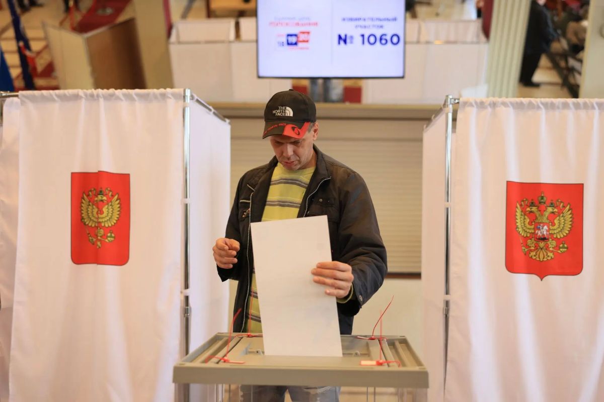 Королёв выбирает!. В воскресное утро наши жители приходят на избирательные участки, осознавая всю значимость каждого голоса Королёв выбирает!. В воскресное утро наши жители приходят на избирательные участки, осознавая всю значимость каждого голоса