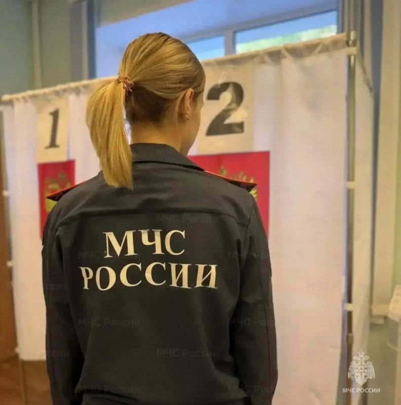 Сотрудники МЧС России обеспечили пожарную безопасность выборов в Подмосковье Сотрудники МЧС России обеспечили пожарную безопасность выборов в Подмосковье