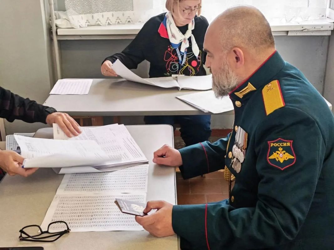 Руслан Заголовацкий: В Орехово-Зуевском округе подвели предварительные итоги голосования Руслан Заголовацкий: В Орехово-Зуевском округе подвели предварительные итоги голосования