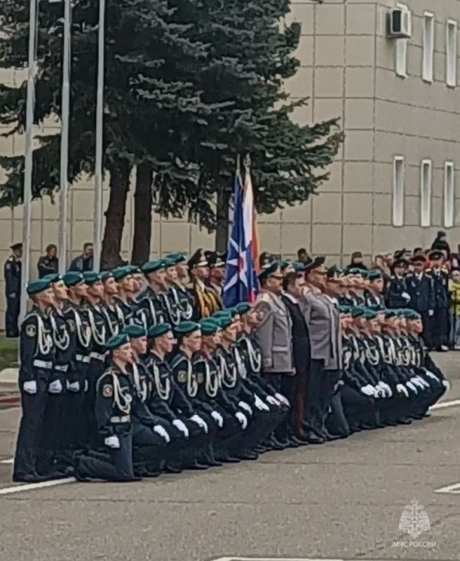 Преемственность мужества: в Подмосковье зародилась новая династия огнеборцев Преемственность мужества: в Подмосковье зародилась новая династия огнеборцев