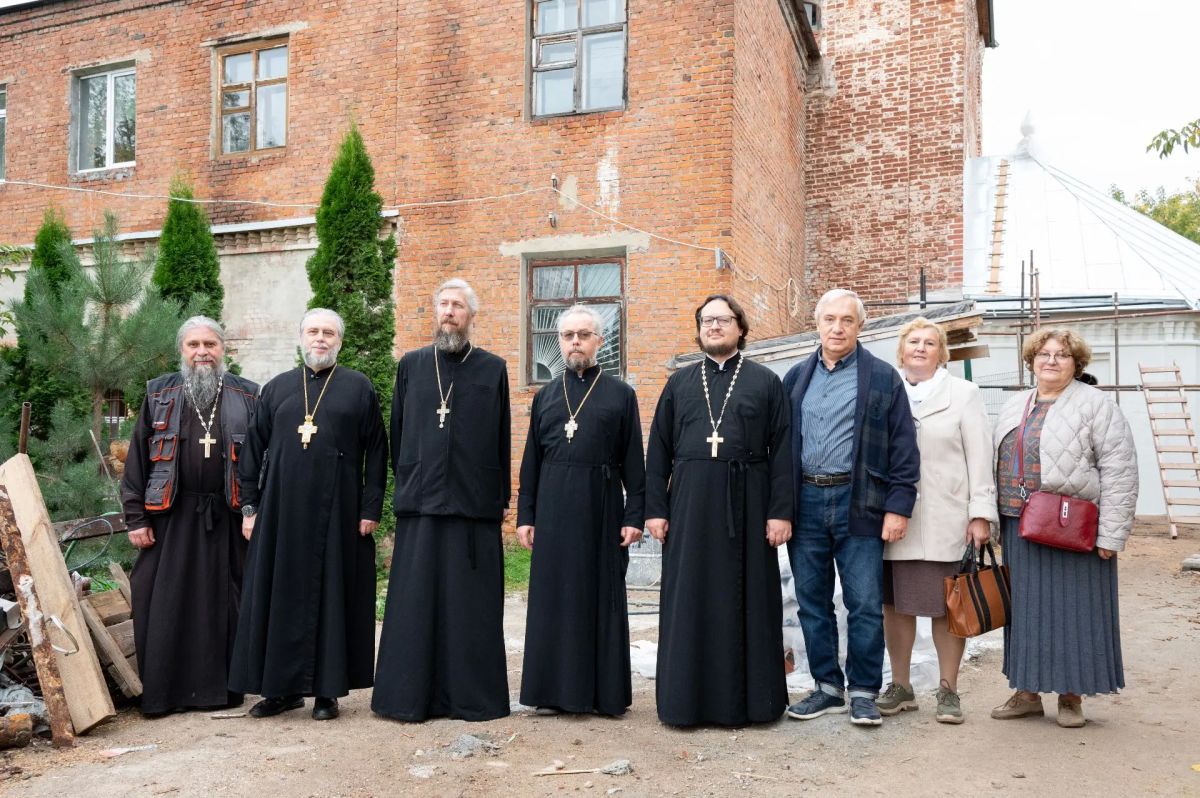 В Серпухове продолжается масштабная реставрация Казанского храма В Серпухове продолжается масштабная реставрация Казанского храма