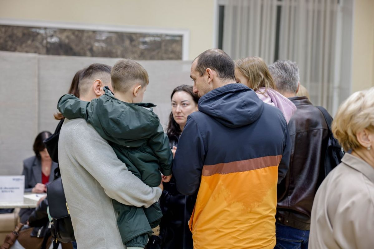 В ДК «Буревестник» в поселке Молоково прошла встреча с жителями в формате «выездной администрации» В ДК «Буревестник» в поселке Молоково прошла встреча с жителями в формате «выездной администрации»