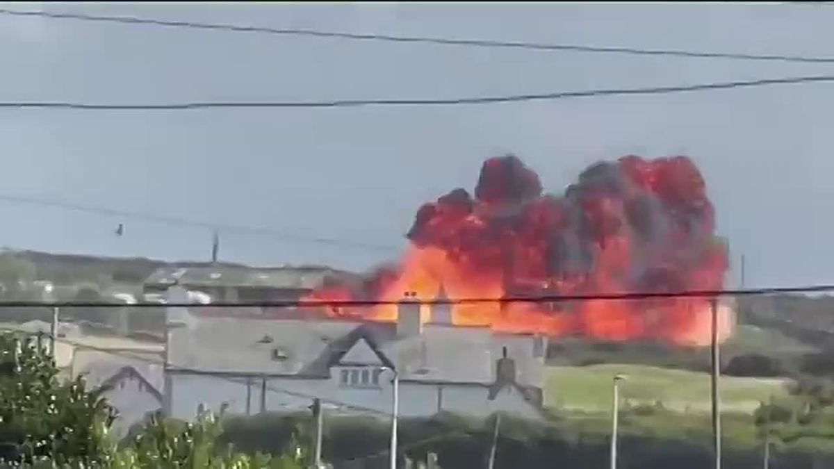 Британская военщина играет мускулами