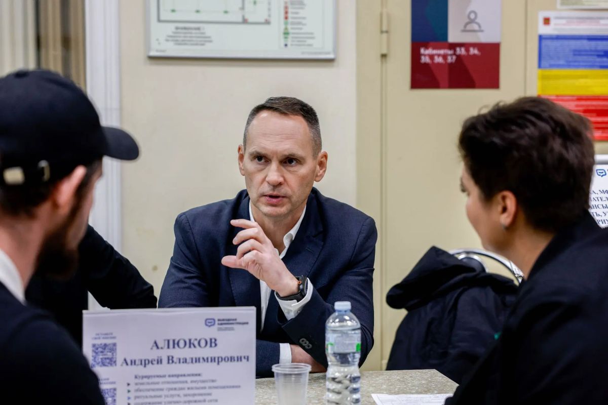 Станислав Каторов: В поселке городского типа Молоково на территории ДК «Буревестник» совместно с заместителем начальника Окружного управления социального развития Московской области Светланой Зобковой и коллегами провели... Станислав Каторов: В поселке городского типа Молоково на территории ДК «Буревестник» совместно с заместителем начальника Окружного управления социального развития Московской области Светланой Зобковой и коллегами провели...