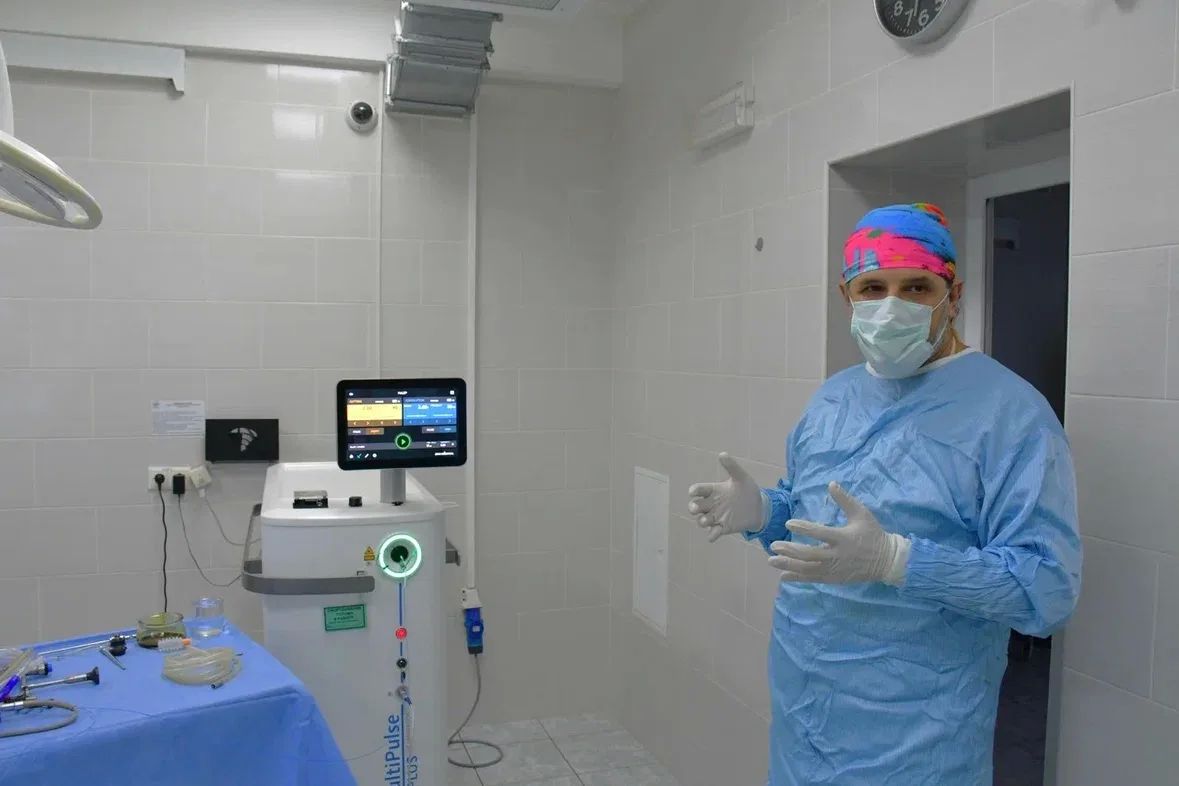 В Жуковской ОКБ прошла операция с применением гольмиевого лазера В Жуковской ОКБ прошла операция с применением гольмиевого лазера