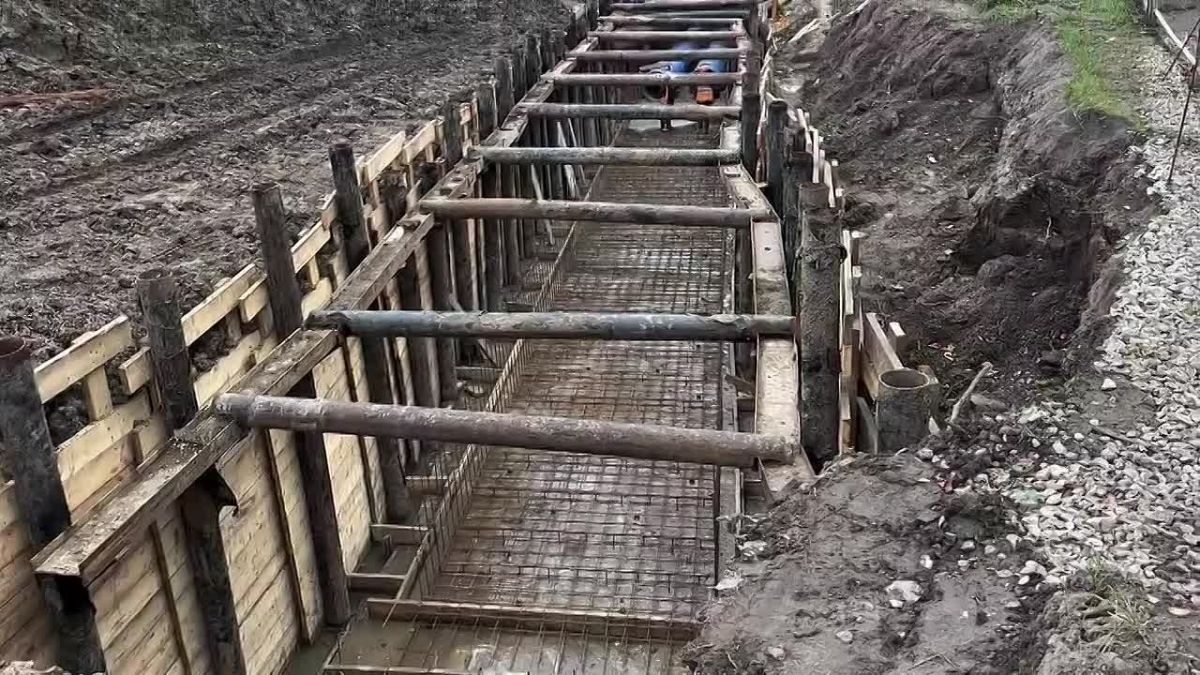 В Ленинском продолжается прокладка нового коллектора для 136 тысяч жителей