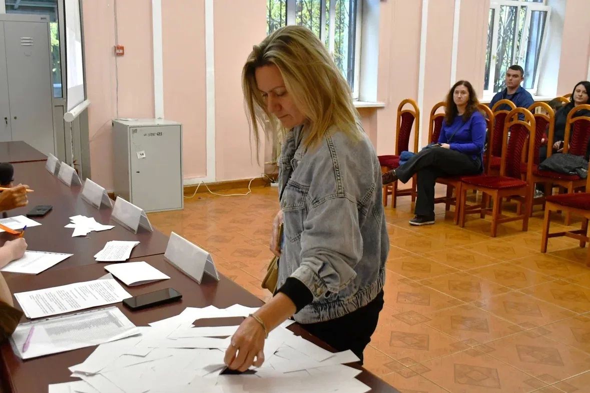 Многодетные семьи из Жуковского приняли участие в жеребьевке по предоставлению земельных участков Многодетные семьи из Жуковского приняли участие в жеребьевке по предоставлению земельных участков