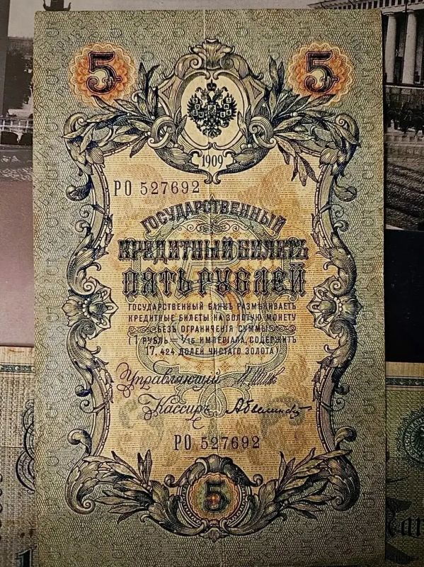 #ЗнайНаших. Сегодня наша традиционная рубрика #ЗнайНаших посвящена Дню коллекционера, а героем её стал сотрудник Электростальского отдела вневедомственной охраны Главного управления Росгвардии по Московской области майор... #ЗнайНаших. Сегодня наша традиционная рубрика #ЗнайНаших посвящена Дню коллекционера, а героем её стал сотрудник Электростальского отдела вневедомственной охраны Главного управления Росгвардии по Московской области майор...