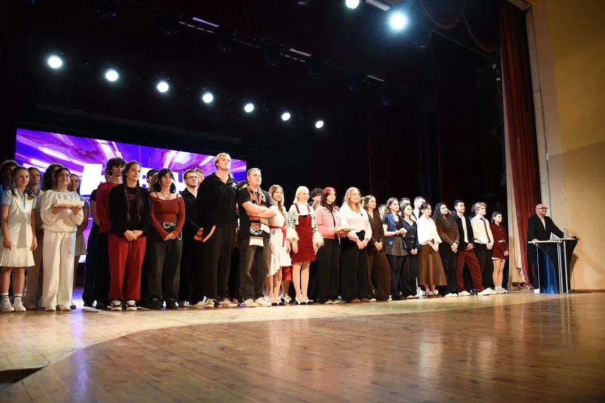 Во Дворце культуры прошла 1/4 Первой Подмосковной лиги КВН Во Дворце культуры прошла 1/4 Первой Подмосковной лиги КВН