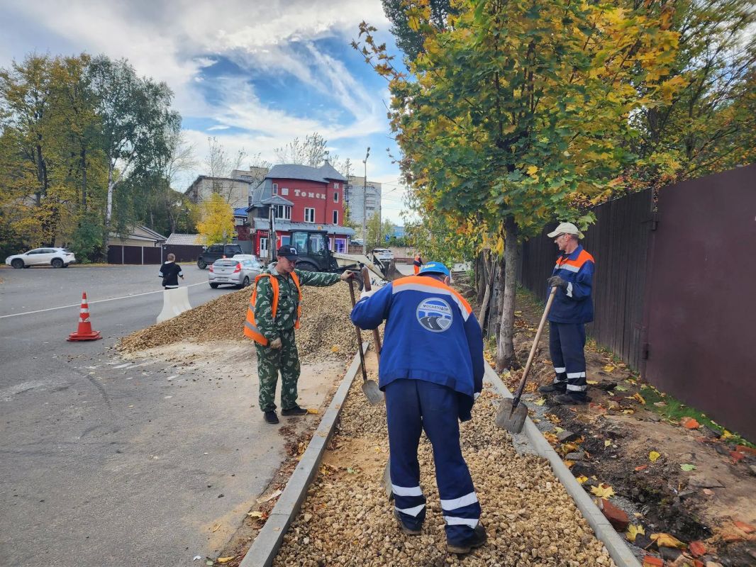 В Королёве завершаются работы по благоустройству пешеходного тротуара на улице Московской В Королёве завершаются работы по благоустройству пешеходного тротуара на улице Московской