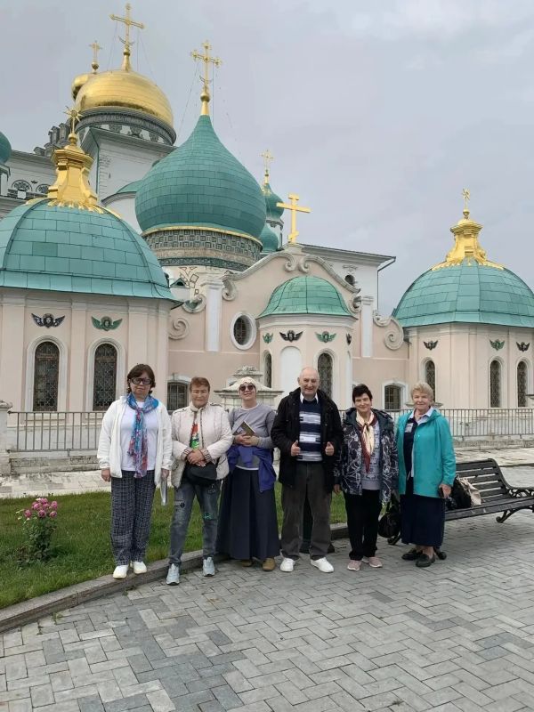 Королёвские долголеты побывали на экскурсии в Истре Королёвские долголеты побывали на экскурсии в Истре