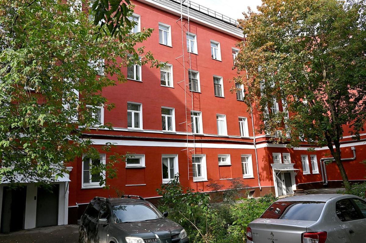 В Климовске обновили фасад дома по современной технологии В Климовске обновили фасад дома по современной технологии