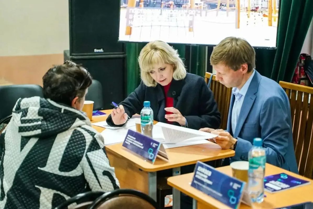 Фирсановка — говорим с жителями не для протокола, а для результата Фирсановка — говорим с жителями не для протокола, а для результата