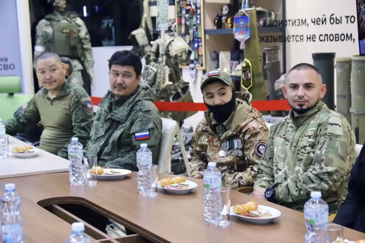 СВОи Zдесь. ТАМ, ГДЕ СВОИ — ВСЕГДА ТЕПЛО СВОи Zдесь. ТАМ, ГДЕ СВОИ — ВСЕГДА ТЕПЛО