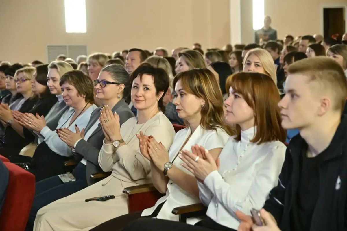 Сергей Юров: В преддверии Дня машиностроителя встретился с коллективом одного из ключевых предприятий Балашихи - Авиационной корпорации «Рубин» Сергей Юров: В преддверии Дня машиностроителя встретился с коллективом одного из ключевых предприятий Балашихи - Авиационной корпорации «Рубин»